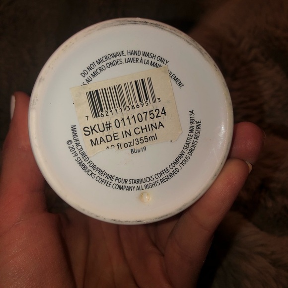 STARBUCKS 2019 Holiday Confetti Ceramic White and Gold 12 Ounce Beverage Tumbler - Picture 5 of 6